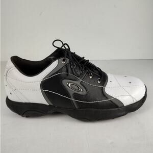 Vintage Oakley golf shoes "Bow Tye" 2001 retro casual mens size 8.5 black/white